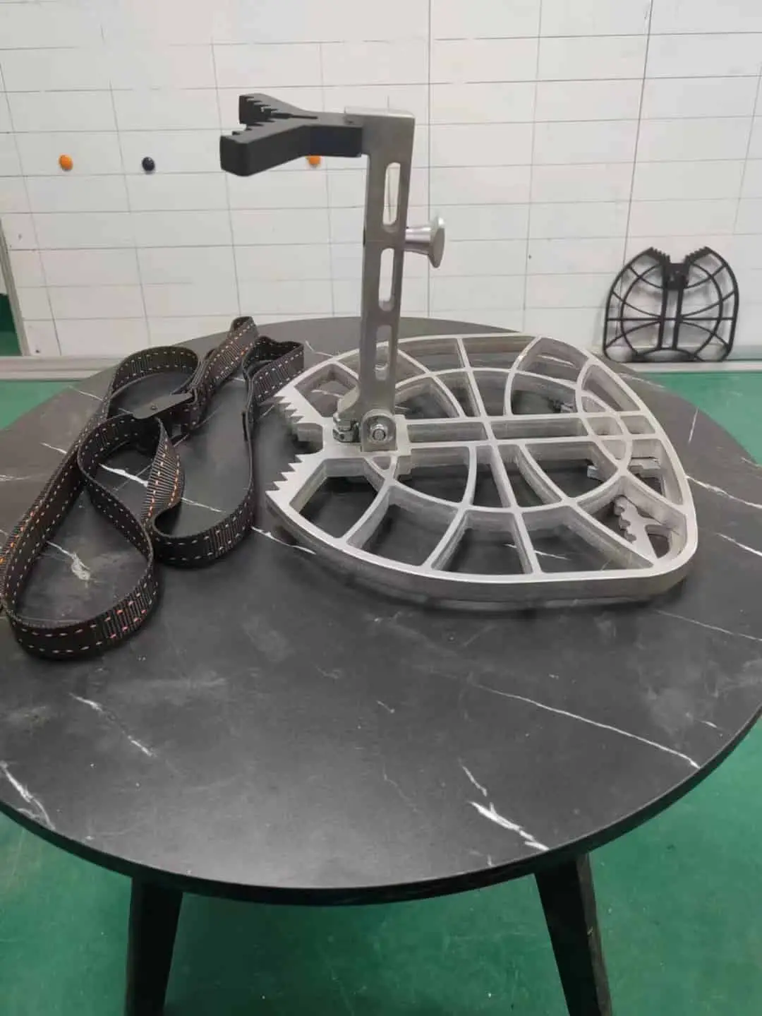 YH Hunting Court Saddle Stand prepared for static load testing