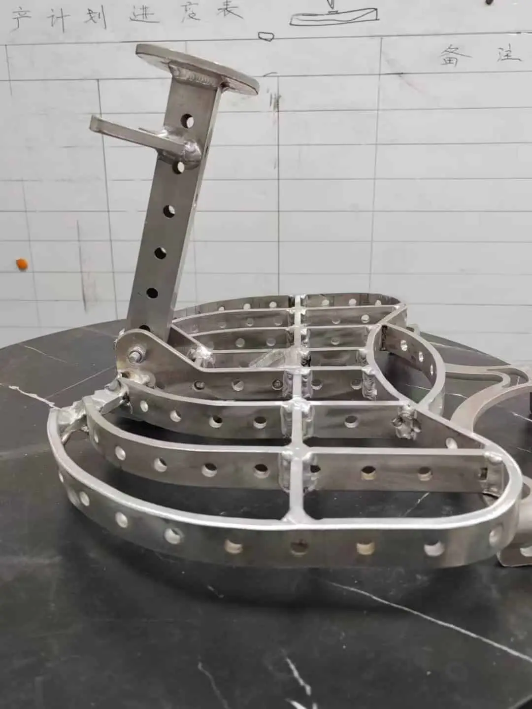 YH Hunting Stripes Saddle Stand prepared for static load testing